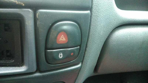  RENAULT MEGANE I BERL./ BERL. CON PORTÓN (BA0) 