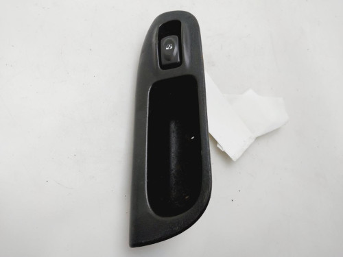 MANDO ELEVALUNAS DELANTERO DERECHO RENAULT SCENIC I (JA...) 