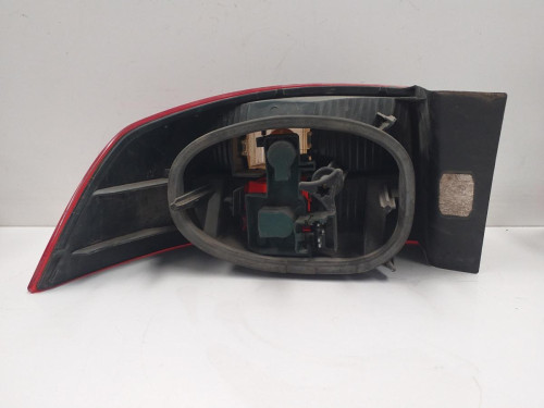  PILOTO TRASERO DERECHO RENAULT LAGUNA (B56) 