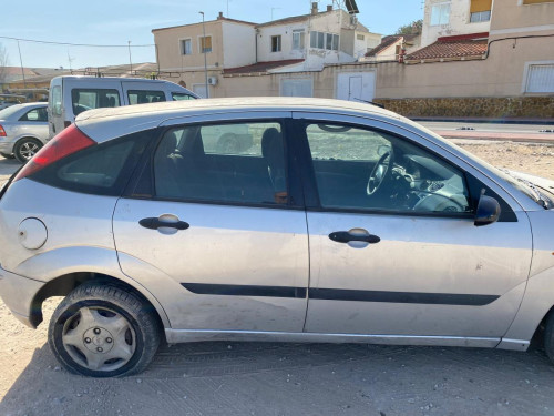 FORD FOCUS BERLINA (CAK) — автомобиль-донор на запчасти 