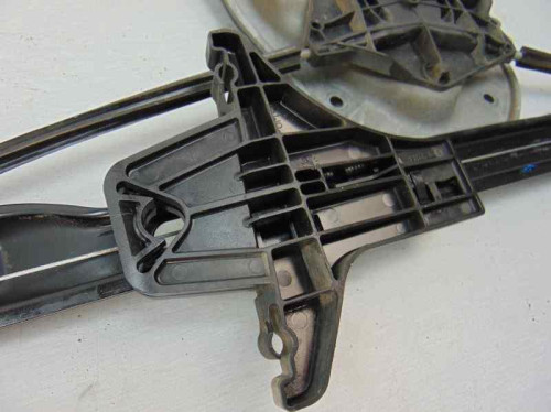  ELEVALUNAS TRASERO DERECHO VOLKSWAGEN GOLF V (1K1)(10.2003) 