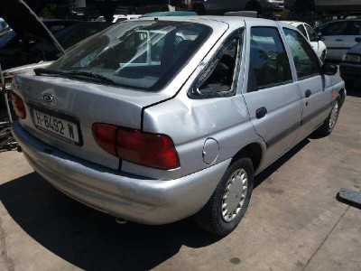 FORD ESCORT BERL./TURNIER