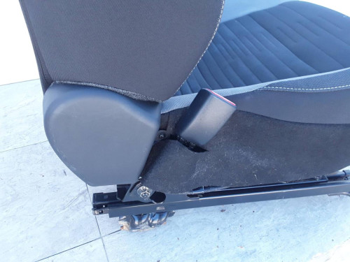 ASIENTO DELANTERO IZQUIERDO TOYOTA AURIS (E18) 