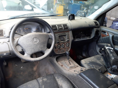 MERCEDES-BENZ CLASE ML (BM 163)