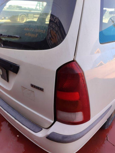  FORD FOCUS BERLINA (CAK) 