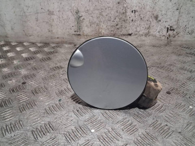 TAPA EXTERIOR COMBUSTIBLE