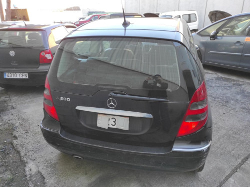 MERCEDES-BENZ CLASE A (BM 169) — vehículo donante para recambios 