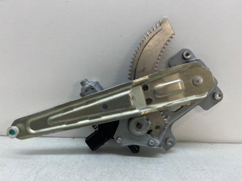 ELEVALUNAS TRASERO DERECHO SUBARU XV (G33/G43) 