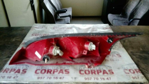 PILOTO TRASERO DERECHO Ford FOCUS BERLINA (CAK) 