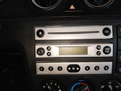 SISTEMA AUDIO / RADIO CD