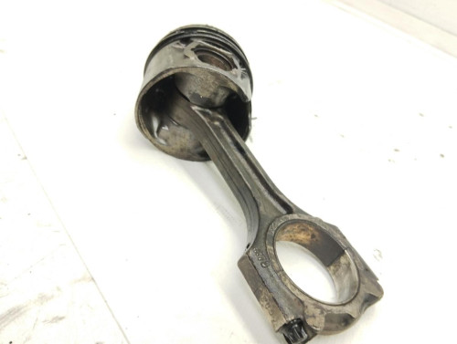 PISTON Kia CARENS (RP) 