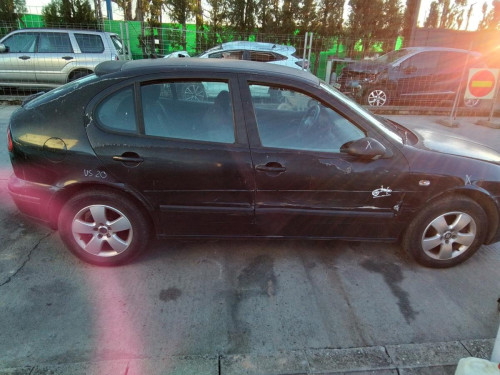 SEAT LEON (1M1) — автомобиль-донор на запчасти 