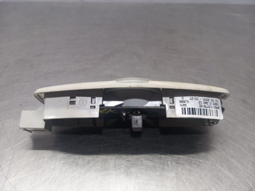  LUZ INTERIOR FORD FOCUS SPORTBREAK (CEW) 