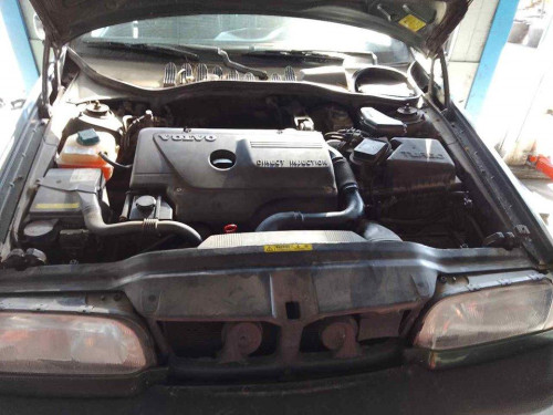 VOLVO SERIE 850 — vehículo donante para recambios 