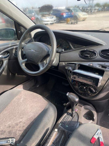  FORD FOCUS FAMILIAR (CAK) 