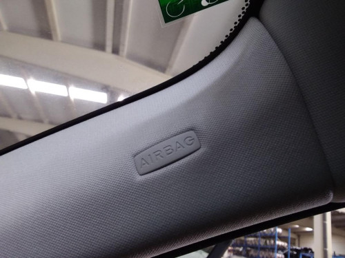 AIRBAG CORTINA DELANTERO DERECHO Jaguar F-PACE 