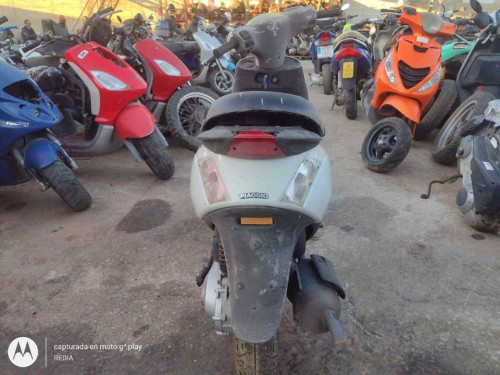 PIAGGIO (VESPA) — автомобиль-донор на запчасти 