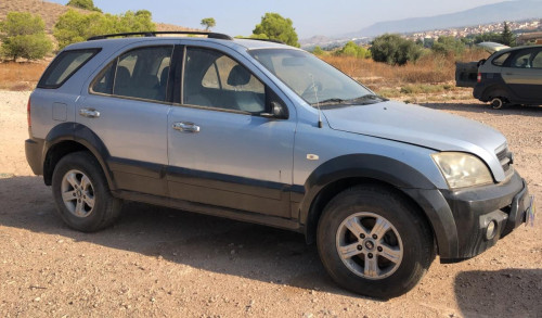 KIA SORENTO (BL) — Donor Vehicle for Used Parts 