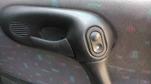 OPEL CORSA B 