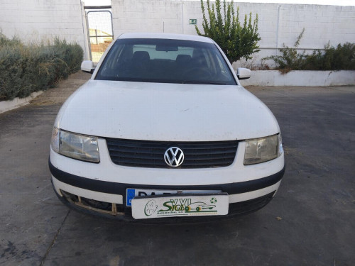  Volkswagen Passat Berlina (3A2)(09.1993->) SIN IDENTIFICAR 