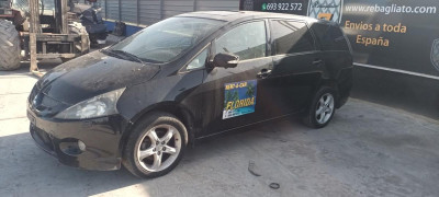 MITSUBISHI GRANDIS (NA0W)