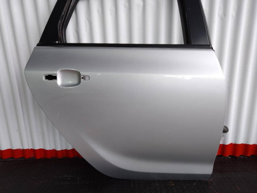 PUERTA TRASERA DERECHA OPEL ASTRA J BERLINA 5P 