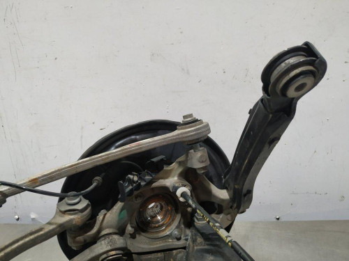  MANGUETA TRASERA IZQUIERDA Mercedes-Benz CLASE C (BM 204) BERLINA 