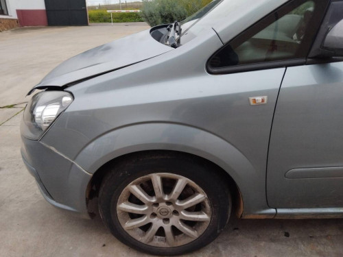 ALETA DELANTERA IZQUIERDA Opel Zafira B (2005->) OPEL Zafira B (2005->) 