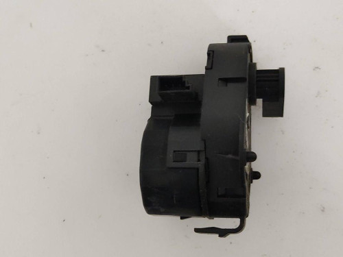 MOTOR APERTURA TRAMPILLAS CLIMATIZADOR BMW SERIE 3 BERLINA (E46) 