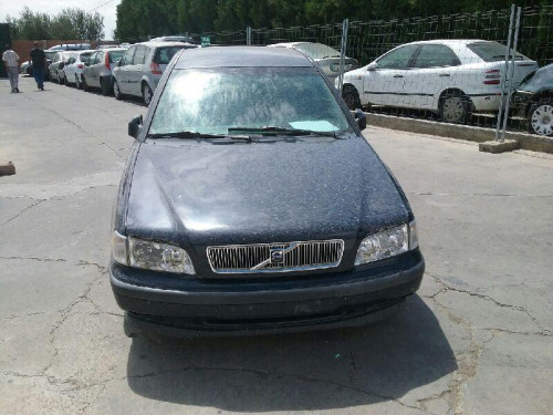  VOLVO S40 BERLINA 