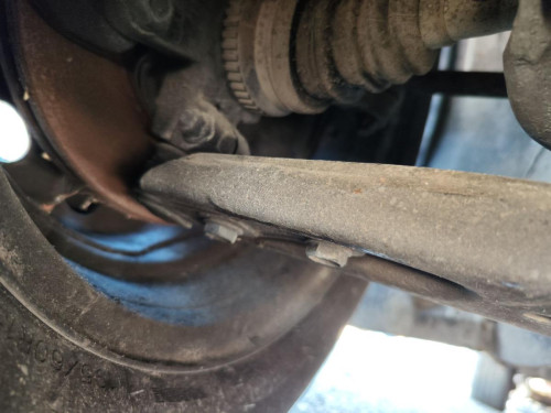 PINZA DE FRENO DELANTERA DERECHA Kia CARENS (RS) 