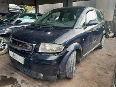 AUDI A2 (8Z)