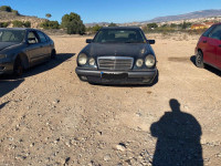 MERCEDES-BENZ CLASE E (BM 210) BERLINA