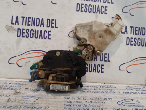  CERRADURA PUERTA DELANTERA DERECHA 