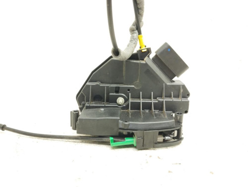 CERRADURA PUERTA TRASERA DERECHA Ford KUGA (CBS) 