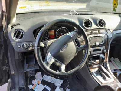 FORD MONDEO BERLINA (CA2)
