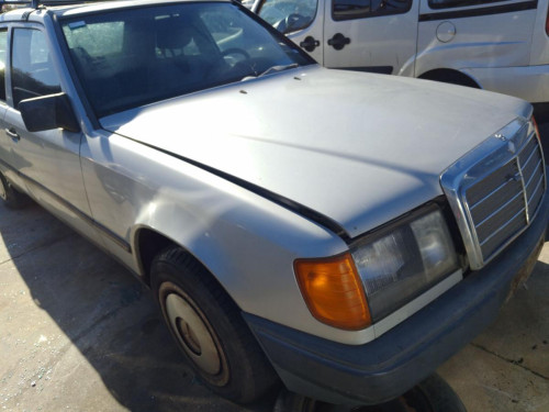 MERCEDES-BENZ CLASE 124 (BM 124) BERLINA — автомобиль-донор на запчасти 