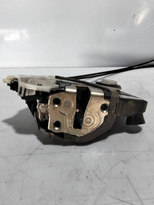 CERRADURA PUERTA DELANTERA DERECHA, TOYOTA, YARIS (XP13)
