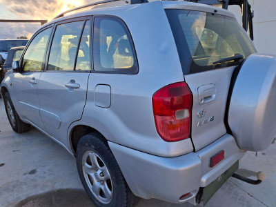 TOYOTA RAV4 (A2)