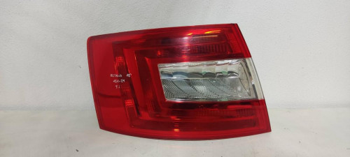 PILOTO TRASERO IZQUIERDO Skoda OCTAVIA BERLINA (5E3) 