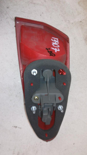  PILOTO TRASERO IZQUIERDO ALFA ROMEO 147 (190) 