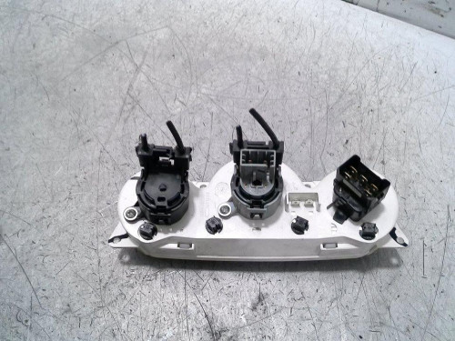  MANDO CALEFACCION / AIRE ACONDICIONADO FORD FOCUS BERLINA (CAK) 