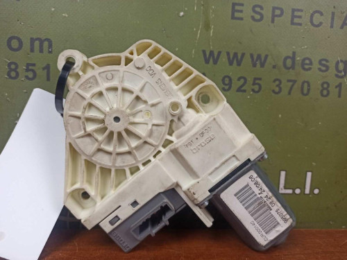 MOTOR ELEVALUNAS DELANTERO DERECHO Land Rover RANGE ROVER SPORT 
