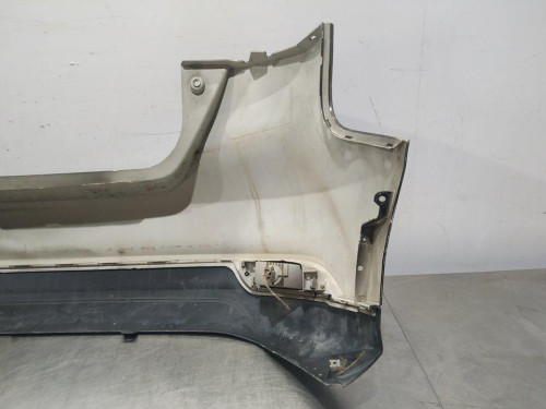  PARAGOLPES TRASERO FORD FOCUS BERLINA (CEW) 
