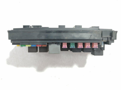  CAJA RELES / FUSIBLES SSANGYONG ACTYON 