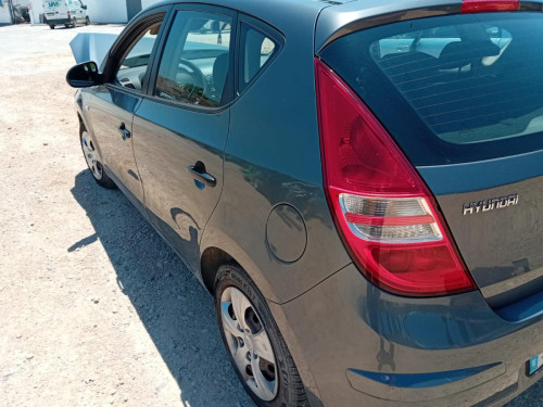 HYUNDAI I30 (FD) — vehículo donante para recambios 