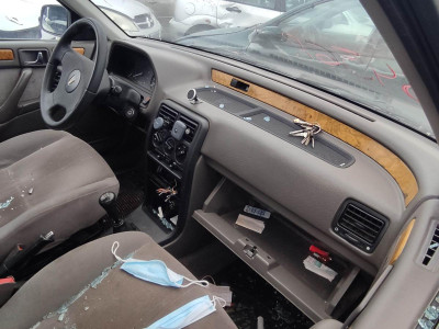 MG ROVER ROVER 200 (XW)