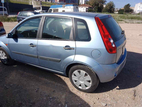 FORD FIESTA (CBK) — vehículo donante para recambios 