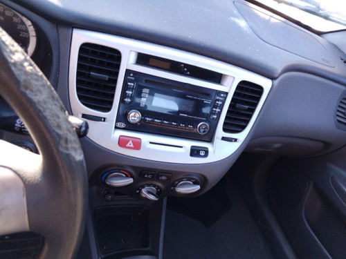 SISTEMA AUDIO / RADIO CD Kia RIO (JB) 