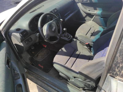 AUDI A3 (8L)